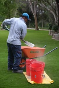 Proyecto CG – Trabajos de instalación (pasto Amberley 38 mm)