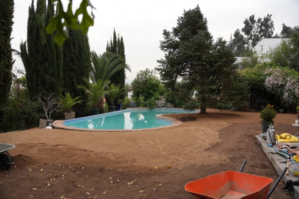 Proyecto AF – Terreno antes de la instalación (pasto Amberley 38 mm)