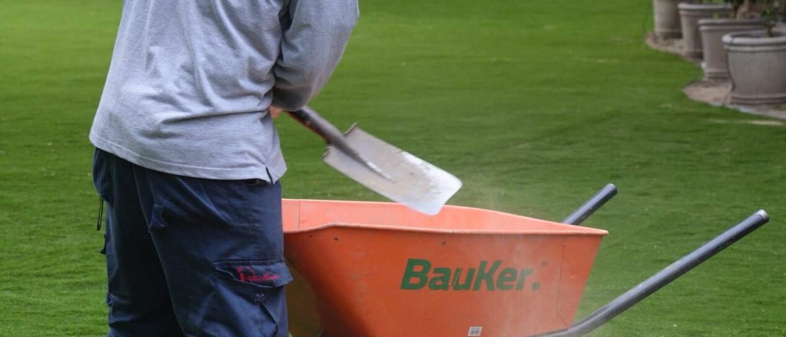 Proyecto CG – Trabajos de instalación (pasto Amberley 38 mm)